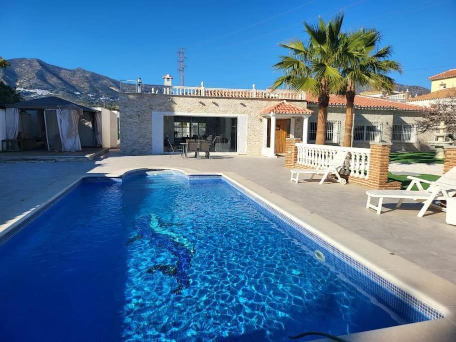 Sunny Villa Mijas With Large Pool Free Parking มาลากา ภายนอก รูปภาพ