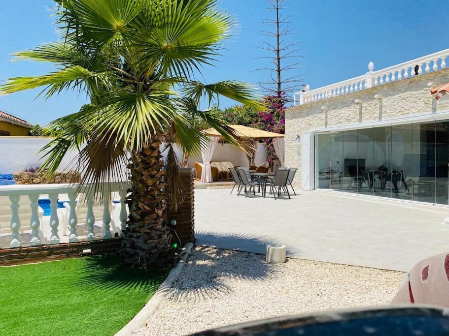 Sunny Villa Mijas With Large Pool Free Parking มาลากา ภายนอก รูปภาพ