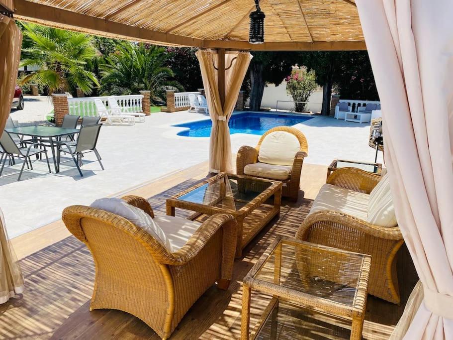 Sunny Villa Mijas With Large Pool Free Parking มาลากา ภายนอก รูปภาพ