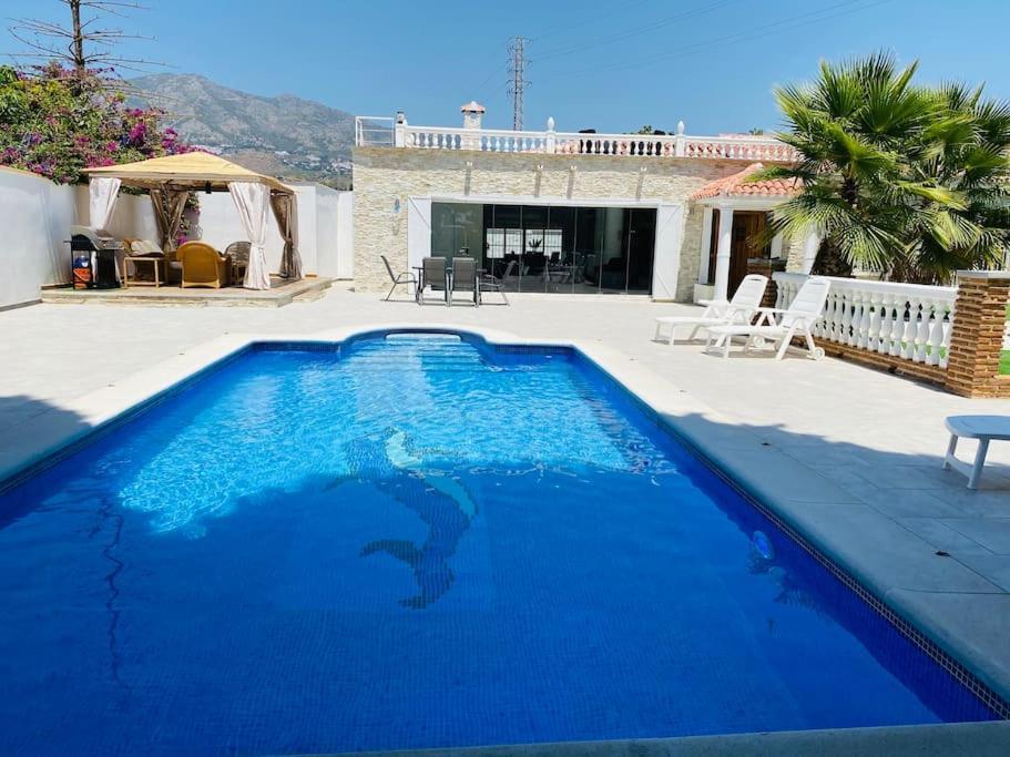 Sunny Villa Mijas With Large Pool Free Parking มาลากา ภายนอก รูปภาพ